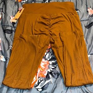 2 for $10 NWT Sho Sho Lounge Legging